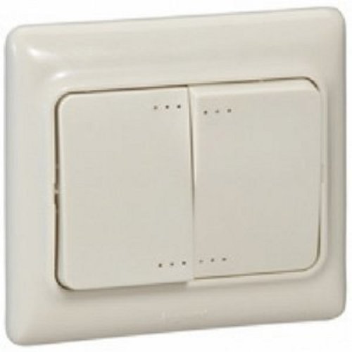 Выключатель с подсветкой с рамкой Legrand Kaptika 2-кл. слоновая кость фото Выключатель с подсветкой с рамкой Legrand Kaptika 2-кл. слоновая кость картинка